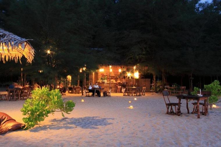 Hapla Beach Cottage Koh Kho Khao Island Esterno foto